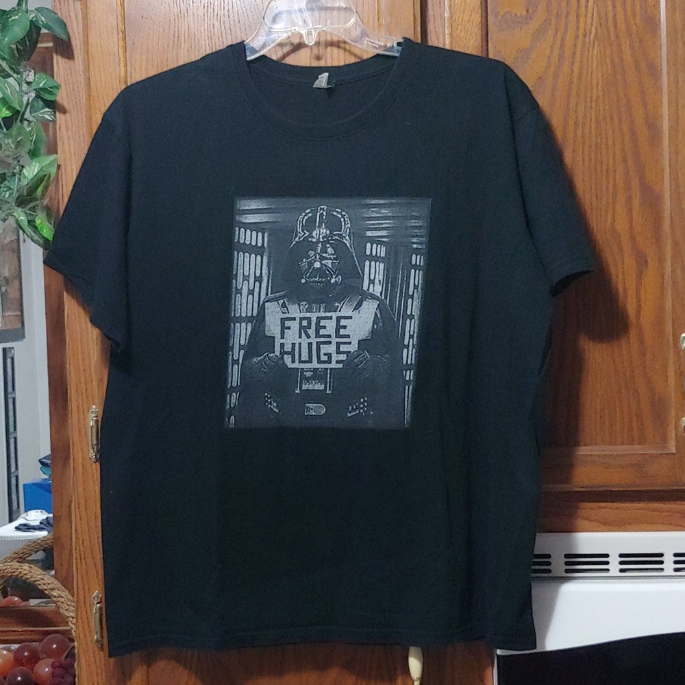Black XL Darth Vader shirt